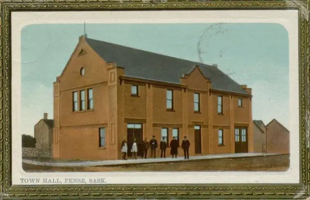 Town Hall, Pense